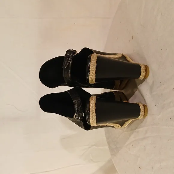 Gorgeous Balenciaga Black Leather Slingback Platform Wedge Espadrille Heels