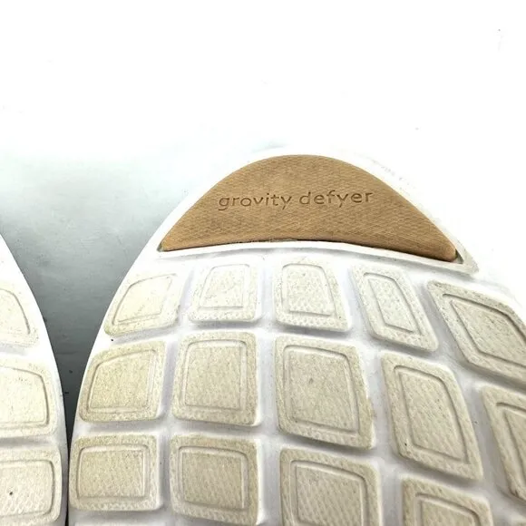Gravity Defyer Sneaker 7 XLR8 Running Shoes Womens Gray Peach Silver Womens