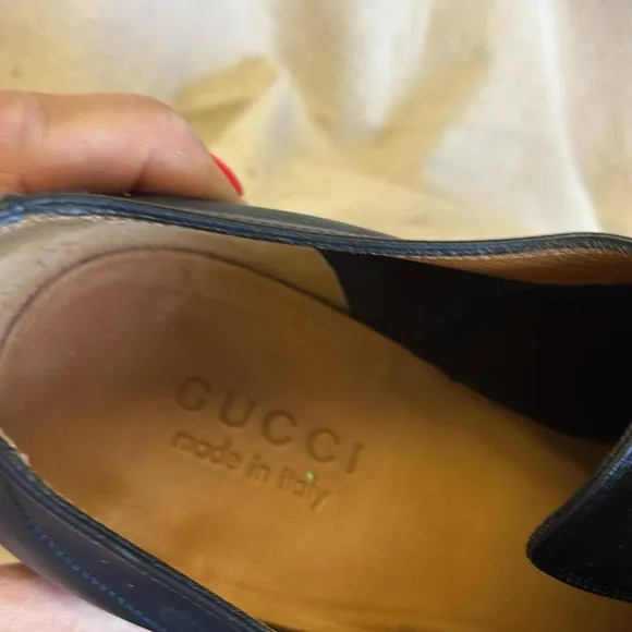 Gucci Blue and Brown Leather Oxfords Sleek Formal Design