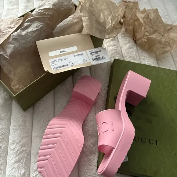 Gucci Pink Mules with Minimalist Design