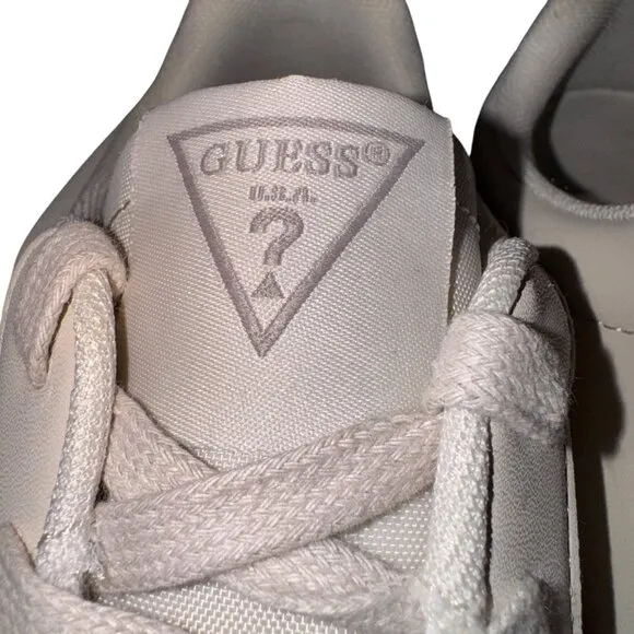 Guess Bazto Mens Size 10.5 T-Toe Beige &amp; Taupe Casual Sneakers Shoes