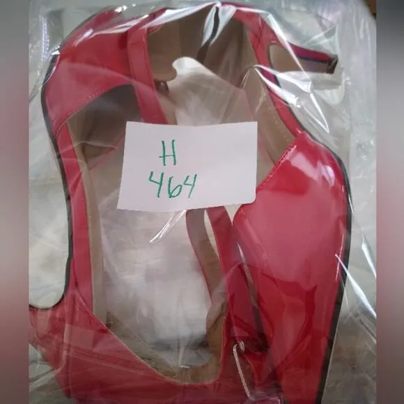 [H464] Chase   Chloe Red Patent Leather Kitten Buckle Strap Heels, Size 10