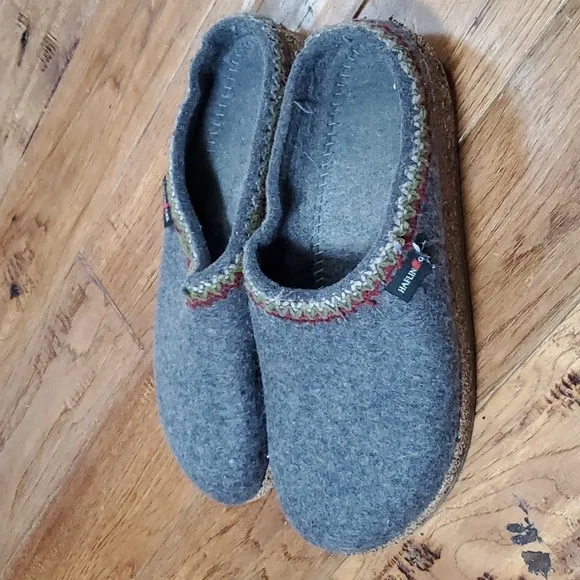 Haflinger Grizzly zigzag gray clogs
