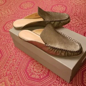 🆕️Halston heritage Fern sliders
