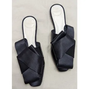 H&amp;M CONSCIOUS EXCLUSIVE PREMIUM QUALITY Black Flat Mules With Front Bow Size 6