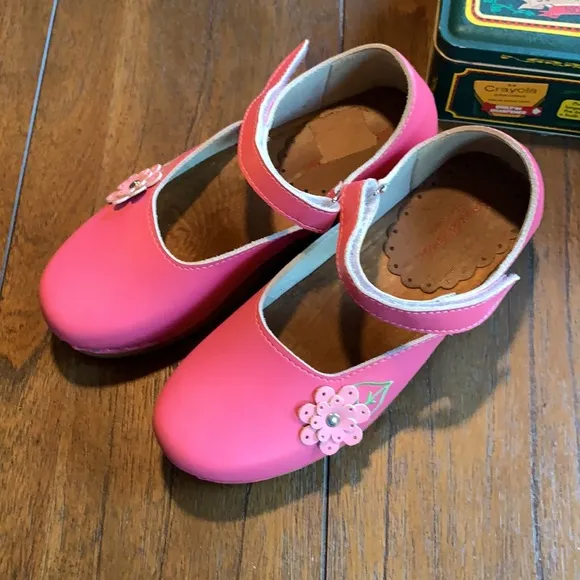 Hanna Andersson Swedish Mary Jane Clogs