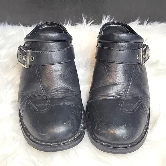 HARLEY DAVIDSON Studded Black Leather Low Heeled Buckle Mules Size 8.5