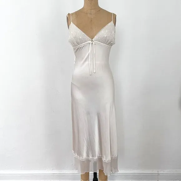 Helen Sanchez luxury bridal. &quot;Innerwear as Outerwear&quot; can be worn as a dress.