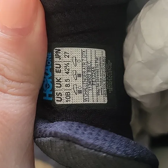 Hoka Challenger Woman's Black Running Shoes Size 10B