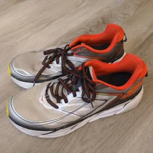 Hoka Clifton 3 Running Shoes. Size 10.5 Mens