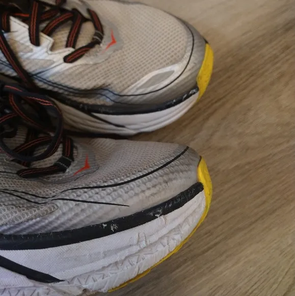 Hoka Clifton 3 Running Shoes. Size 10.5 Mens