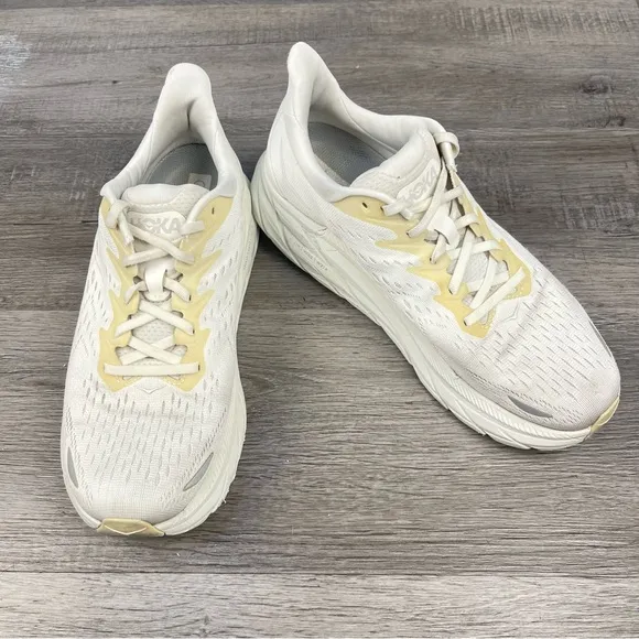 Hoka Clifton 8 Size 10B Men’s White GUC