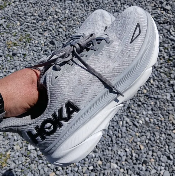 Hoka One Clifton 9 Comfort/RunningMedical Field Shoes Size 11 for Men