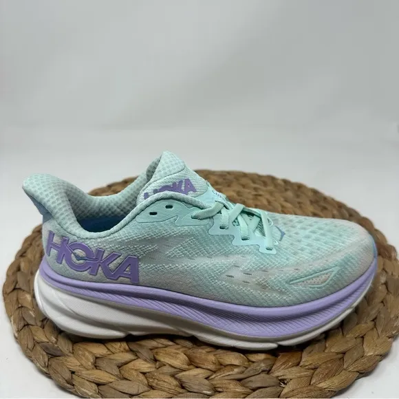 HOKA ONE Clifton 9 Running Shoes Sunlit Ocean Lilac Mist Size 6 Women's