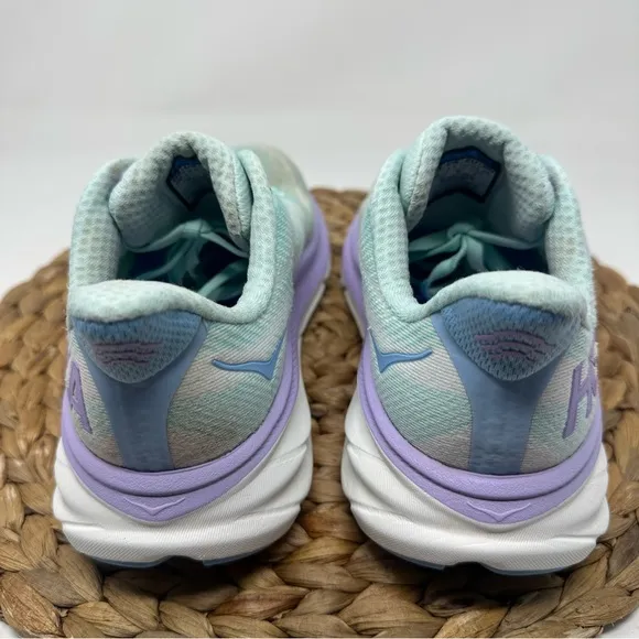 HOKA ONE Clifton 9 Running Shoes Sunlit Ocean Lilac Mist Size 6 Women's