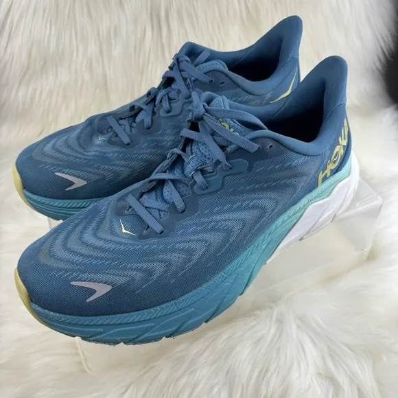 HOKA ONE ONE ARAHI 6 ATHLETIC SHOES RUNNING SNEAKERS SIZE 9.5 MAN