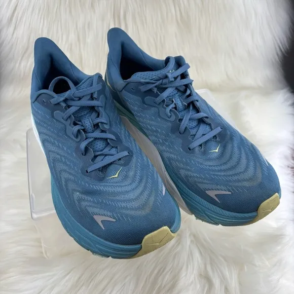 HOKA ONE ONE ARAHI 6 ATHLETIC SHOES RUNNING SNEAKERS SIZE 9.5 MAN