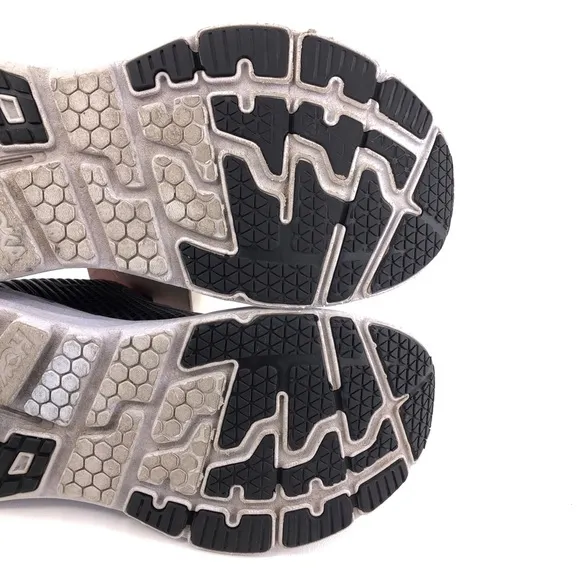 Hoka One One Bondi 5 Road Running Shoes 12.5