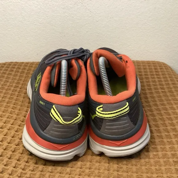 Hoka One One Bondi 7 Mens Sz 8.5 Gray Red Cushioned Road Running Shoes Sneakers