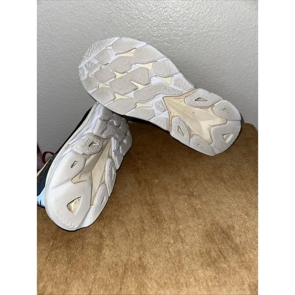 Hoka‎ One One Clifton Edge Running Shoes Womens Size 9  Navy Blue Athletic