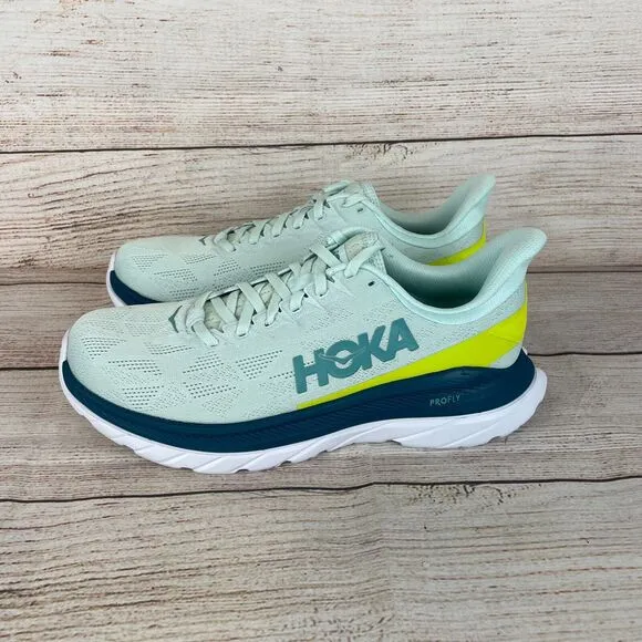 Hoka One One Mach 4 Mens Sz 9D Running Shoes Blue Glass Evening Primrose