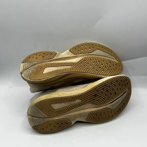 Hoka One One Mens Mach 6 Mens Size 4MD Beige Running Shoes Sneakers 1147790 OKB