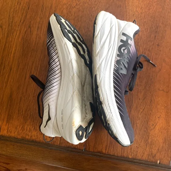 Hoka Rincon 3 Running Shoes Lightweight Cushioned Sneakers Black White Mens 8.5