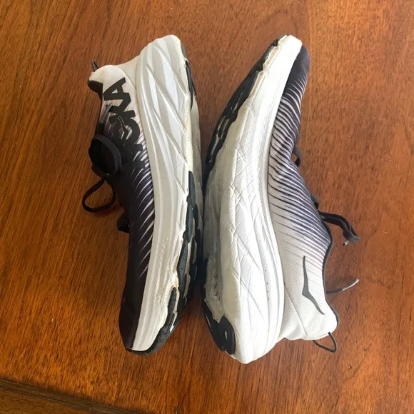Hoka Rincon 3 Running Shoes Lightweight Cushioned Sneakers Black White Mens 8.5