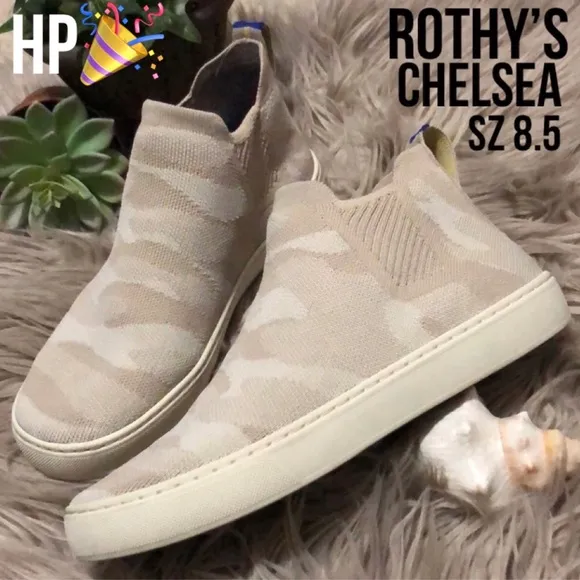 HP🎉-Gorgeous Rothy’s Chelsea Boot Style Slip On Shoe-Camo Sand-Sz 8.5-EUC