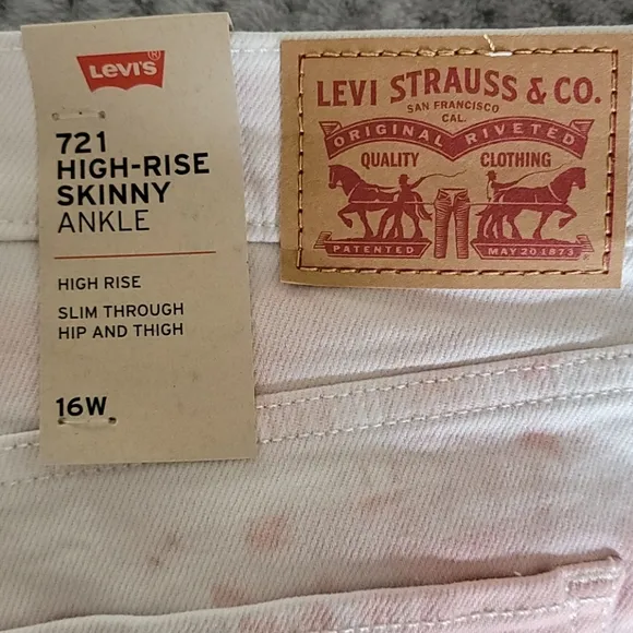 💙HP💙 Levi's High-Rise Rose Overdye Raw Hem Skinny Jeans 16W