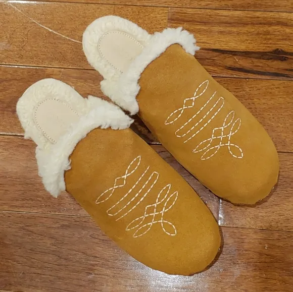 HTF Anthropologie Pilcro Shearling-Lined Clog