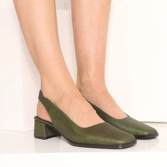 Intentionally Blank Patty Green Sparkle Slingback Leather Heels, New in Box
