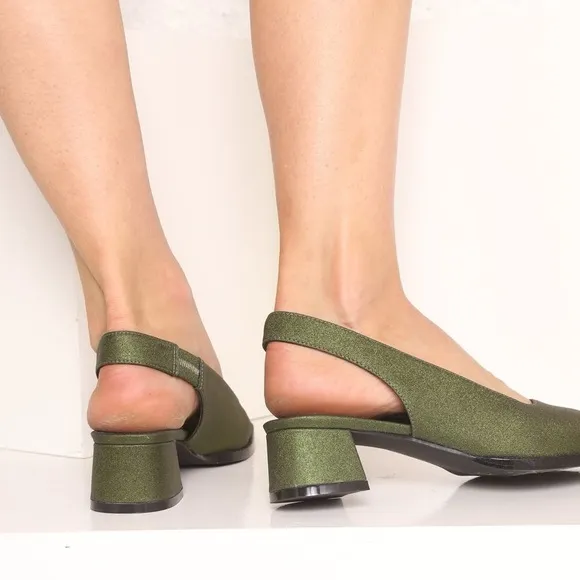 Intentionally Blank Patty Green Sparkle Slingback Leather Heels, New in Box