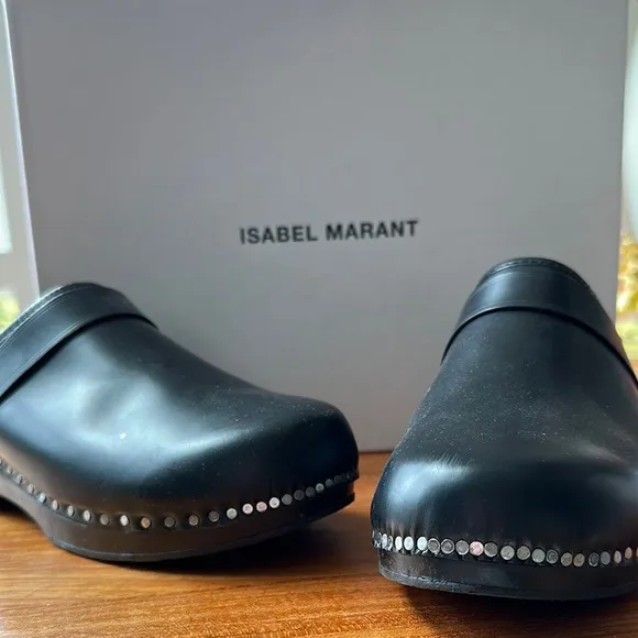 Isabel Marant Black Women's Clogs