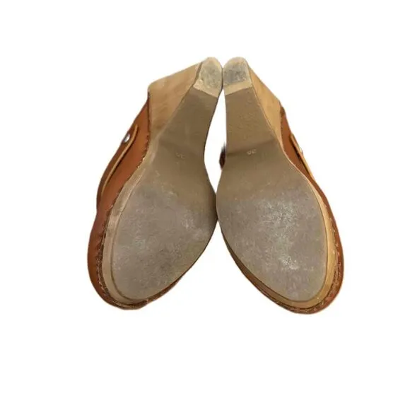 Isabel Marant Tan Studded Leather Clogs Mules Size 35