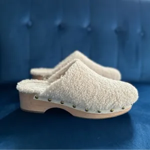 J. Crew Ivory White Sherpa Faux Fur Wood Platform Studded Slip-On Clogs