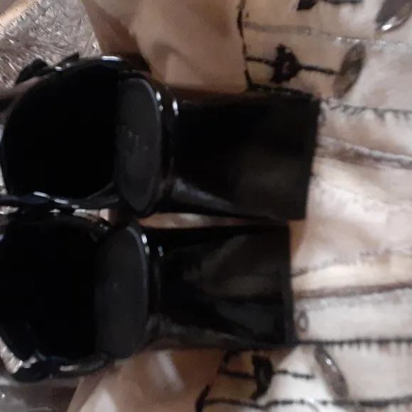 J crew Layne slingback loaf6heels in crinkle leather