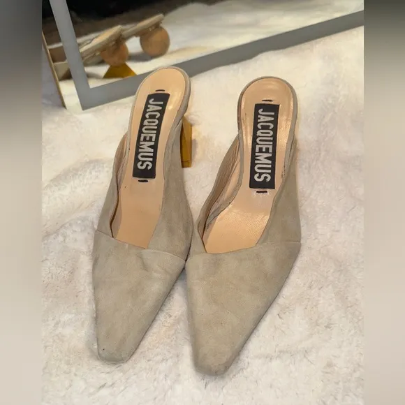 Jacquemus different geometric heel mules