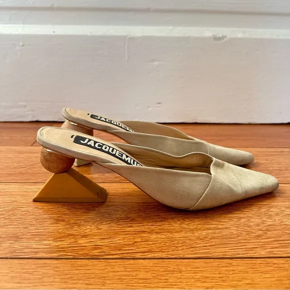 Jacquemus different geometric heel mules