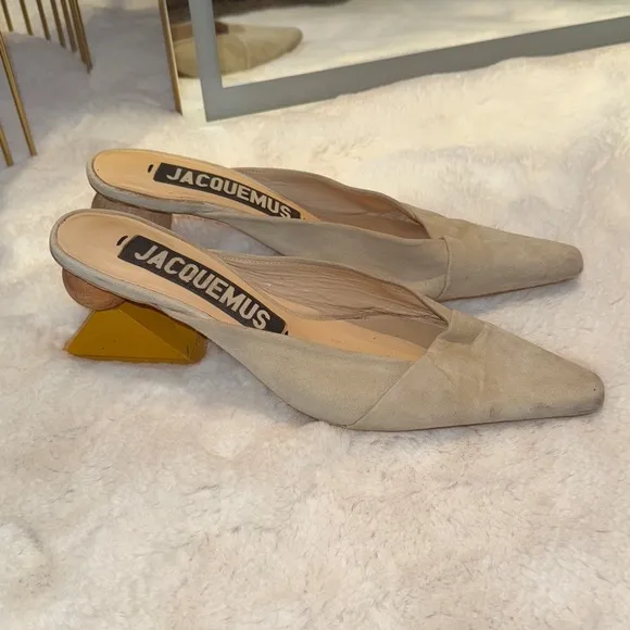 Jacquemus different geometric heel mules
