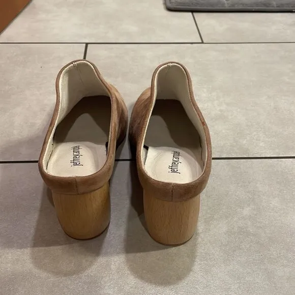 JEFFERY Campbell woman’s light tan suede mules