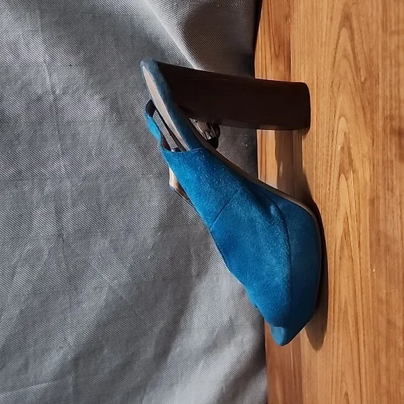 JEFFREY CAMPBELL Aqua Suede &quot;Friend&quot; Peep-Toe Slingback Platform Heels, size 7