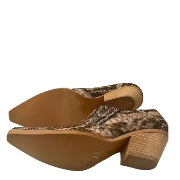 Jeffrey Campbell Rosalee Snakeskin Leather Booties Size 7
