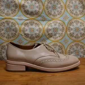 JEFFREY CAMPBELL Townie Nude Smooth Leather Wingtip Oxfords, size 6.5