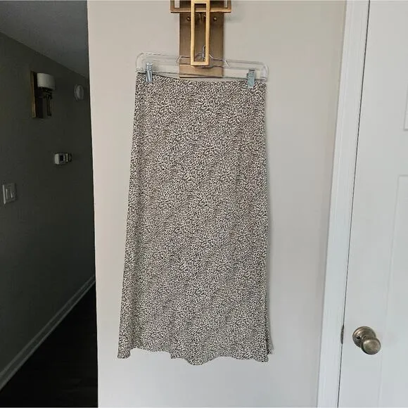 Jenni Kayne Beige Leopard Print Slip Skirt Midi Skirt Size Small