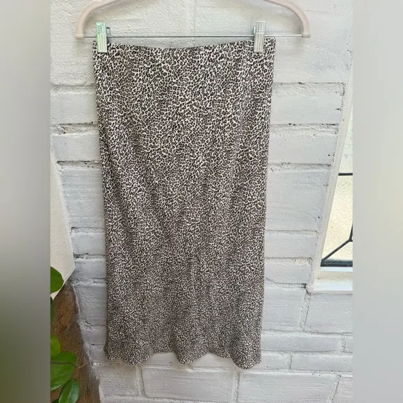 JENNI KAYNE Leopard Slip Skirt size xs