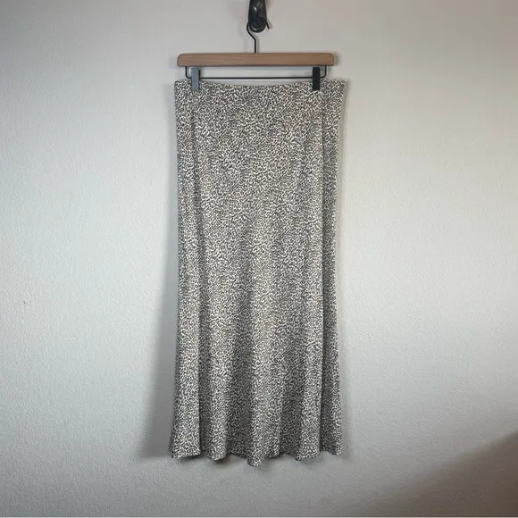 Jenni Kayne Midi Leopard Slip Skirt Brown Black White Pull On Stretch Waist Sz L