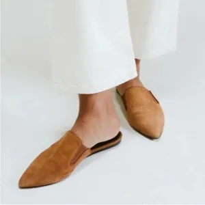 Jenni Kayne Suede Mules 🐫