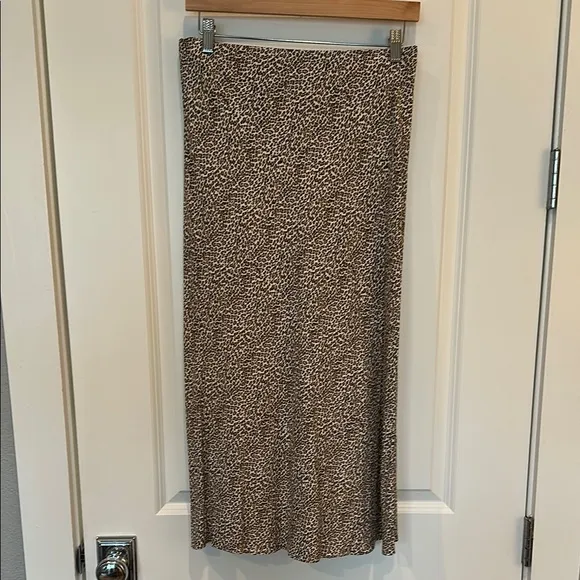 Jennie Kayne Leopard Print Slip Skirt