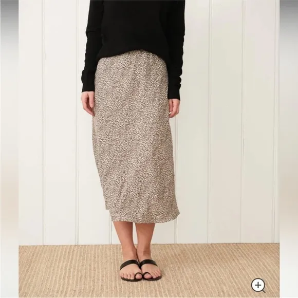 Jennie Kayne Leopard Print Slip Skirt